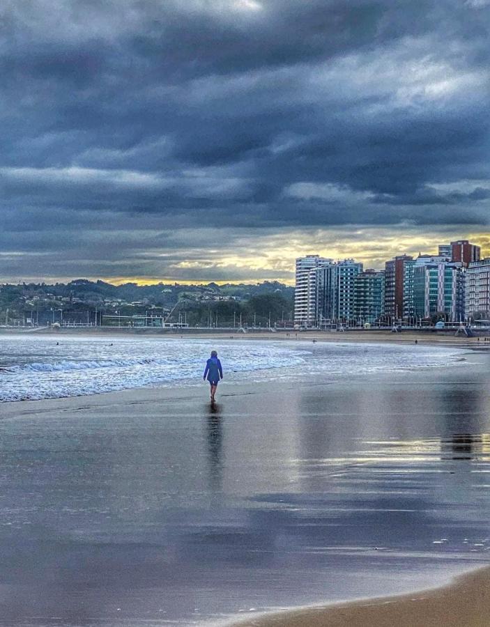 Alojamientos Muelle De Gijon Ngoại thất bức ảnh